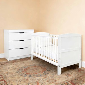 เตียงเด็กอ่อนแบบพกพาสามชิ้น ดีไซน์ทันสมัย ทำจากไม้จริง ชุดเฟอร์นิเจอร์อเนกประสงค์สำหรับห้องนอนเด็กและห้องนั่งเล่น - Product Image 2