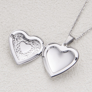 Personalized Heart Locket Necklace Stainless Steel Vintage Floral Engraving Custom Photo Text Insertion Necklaces - Product Image 3