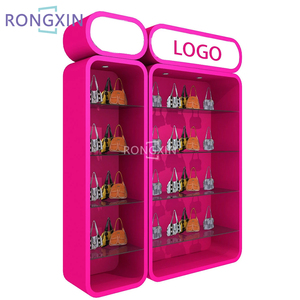 Thiết kế nội thất cửa hàng túi màu hồng, kệ trưng bày túi xách, kệ trưng bày giày dép, tủ trưng bày tường, thiết bị trưng bày - Product Image 1