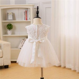 Vestito da festa in pizzo rosa per bambina di 1 anno - Product Image 6
