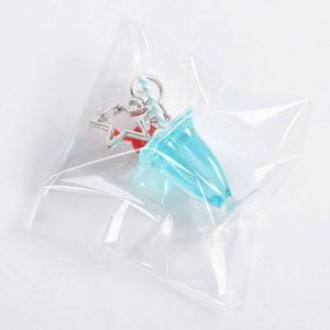 Llavero de PVC impermeable con diseño de estrella de hielo 3D de dibujos animados, taza de crema de cereza, comida, fruta, pastel, regalo promocional - Product Image 2