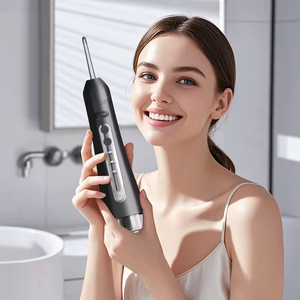 Idropulsore Dentale Professionale da Viaggio Senza Fili con Ricarica USB - Product Image 5