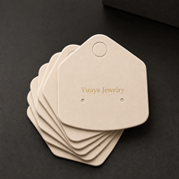 Tarjeta de Joyería con Textura Mate Beige, Logotipo Personalizado con Estampado en Caliente, Tarjeta para Aretes y Collares, Personalización Disponible