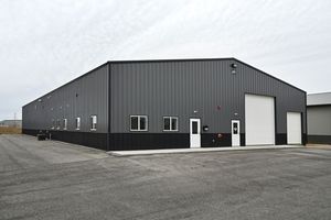 Entrepôt préfabriqué à ossature métallique, hangar industriel, bâtiment d'usine en acier structurel - Product Image 5