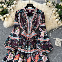 Robe décontractée pour femmes, style bohème, imprimé floral, manches longues bouffantes, coupe trapèze, avec ourlet festonné, pour les vacances et le quotidien