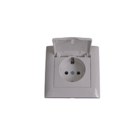 Prises murales en plastique de haute qualité 2026 avec interrupteur multiprise, rallonge, prises et douilles à faible puissance, pour intérieur et extérieur, IP54, supports de lampe