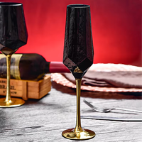 Vente directe d'usine, verres à vin en cristal noir avec pied doré, flûtes à champagne pour mariage