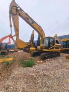 Excavadora de cadenas Caterpillar 320 BL usada de alta calidad, año 2019, con motor Volvo, caja de cambios, bomba de engranajes, rodamientos y PLC. - Product Image 2