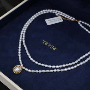 Collar de Perlas de Agua Dulce de Arroz Natural de Doble Capa con Colgante de Perla en Bisel Trenzado Chapado en Oro de 14K, Joyería Fina Hecha a Mano para Mujer - Product Image 3