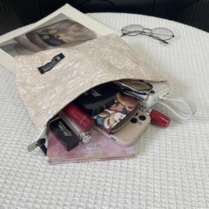 Bolso de mano floral Topstore, estuche cosmético con cremallera de gran capacidad para viajes diarios, rosa, blanco, negro, caqui, flores pequeñas - Product Image 2