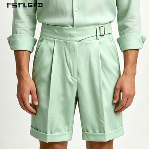 Pantalones Cortos de Traje Plisados Verde Menta para Hombre, de Cintura Alta con Ajustadores Laterales y Dobladillo con Vuelta, Estilo Old Money, de Lujo para Resort, Verano, Corte Entallado - Product Image 4