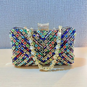 Bolso de mano con diamantes de imitación 2026, cartera pequeña brillante de diseñador, bolso de noche con cristales, bolsos de hombro cruzados elegantes con cadena para mujer - Product Image 1