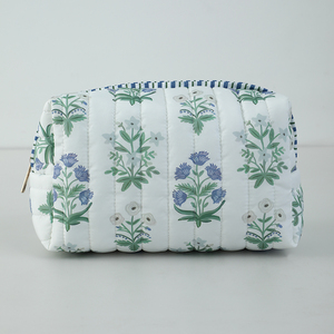 Bolsa de Maquillaje Acolchada con Estampado Floral, <span class=keywords><strong>4</strong></span> Diseños, Bolsa de Cosméticos Portátil con Cierre, Organizador de Artículos de Aseo de Gran Capacidad para Mujer - Product Image 6