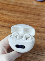 Écouteurs sans fil portables format poche avec étui de charge V5.4, affichage numérique, autonomie 10-15h, faciles à transporter