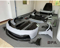 Kit carrosserie en fibre de carbone sèche pour 911 992 GT3 RS : pare-chocs avant, jupes latérales, ailes, capot moteur avec découpe pour crochet de remorquage