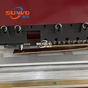 Poinçonneuse hydraulique <span class=keywords><strong>de</strong></span> <span class=keywords><strong>trous</strong></span> <span class=keywords><strong>de</strong></span> <span class=keywords><strong>ceinture</strong></span> en cuir avec <span class=keywords><strong>ceinture</strong></span> <span class=keywords><strong>de</strong></span> découpeuse <span class=keywords><strong>de</strong></span> tête et <span class=keywords><strong>de</strong></span> queue faisant la <span class=keywords><strong>machine</strong></span> - Product Image 6