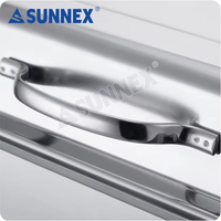 Plat à chafing en acier inoxydable Sunnex - Usage traiteur, capacité 8,5 L, finition poli miroir, design rectangulaire, garantie 1 an sur les pièces