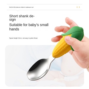 <span class=keywords><strong>Assiette</strong></span> à dîner à double <span class=keywords><strong>ventouse</strong></span> en forme de maïs en silicone pour enfants conception à trois compartiments plat complémentaire alimentaire monobloc bébé - Product Image 4