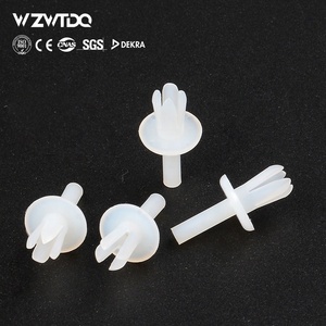 <span class=keywords><strong>Nylon66</strong></span> đen trắng <span class=keywords><strong>Snap</strong></span> đinh tán nhựa đẩy ốc vít Clip Fastener cho khung gầm ô tô - Product Image 3