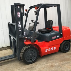 Mini Heli Used Forklift 3 Ton Diesel with Hydraulic Side Shifter Solid Tire Good Quality and Low Working <b>Hours</b> - Product Image 2