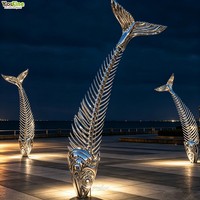 Sculpture moderne abstraite en acier inoxydable en forme d'arête de poisson, grande statue de squelette de poisson en métal pour la décoration de jardin et de parc