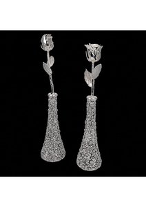 Moderno Florero Plateado Hecho a Mano con Diseño de Rosas, Lujoso Adorno Decorativo para el Hogar, Colección de Artículos de Regalo para Mesa - Product Image 2