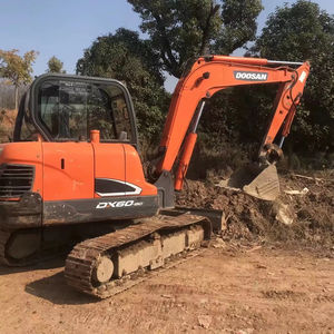 Mini-pelle d'occasion DX60 Doosan Excavator 6 Tonnes Haute Performance Prix bas à vendre Dh55 Dh60 Dx55 Dx60 en stock - Product Image 1