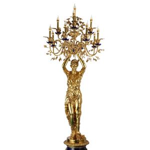 Candelabro Grande <span class=keywords><strong>in</strong></span> <span class=keywords><strong>Bronzo</strong></span> Antico Stile Francese, Scultura Moderna da Giardino, Statua di Donna, Lampada <span class=keywords><strong>in</strong></span> Metallo Fuso, <span class=keywords><strong>Statuetta</strong></span> <span class=keywords><strong>in</strong></span> <span class=keywords><strong>Bronzo</strong></span> <span class=keywords><strong>in</strong></span> Vendita - Product Image 6
