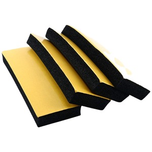 Protector de pared autoadhesivo para puerta de garaje, almohadilla anticolisión para puertas de coche y parachoques traseros, fácil instalación - Product Image 1