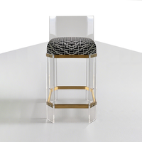Tabouret de bar moderne de luxe écologique durable en acrylique transparent avec repose-pieds en acier inoxydable et éponge haute densité en velours pour bar à domicile