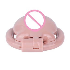 Jaula de Castidad Masculina con Forma de Vagina Realista, Jaula Hueca para Pene con Anillo para Pene de 4 Tamaños, Ejercicio de Abstinencia para Hombres - Product Image 5