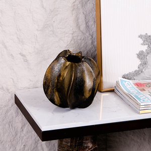 Kimdecor Aluminum Metal <strong>Flower</strong> <strong>Vase</strong> for Home Decor Interior Wholesale Metal <strong>Vase</strong> Luxurious Table <strong>Vase</strong> From China Factories - Product Image 4