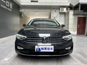 Volkswagen <span class=keywords><strong>Magotan</strong></span> ใช้รถซีดานขนาดกลาง2023 2ล้านชุด330TSI DSG ผู้นำ2.0T 7-DCT FWD Euro VI - Product Image 1