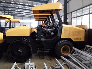 Barato neumático de goma mini rodillo <span class=keywords><strong>compactador</strong></span> de suelo 4 toneladas autopropulsado vibratorio rodillo de carretera para la venta - Product Image 4