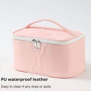 Échantillon Gratuit : Trousse de Rangement Imperméable et Isolée pour Vernis à Ongles avec Lumière UV, Sac Double Couche pour Vernis à Ongles - Product Image 1
