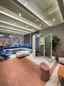 Space Saving <b>Soundproof</b> Office Booth Modular Acoustic Pod with Glass Door - Product Image 5