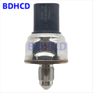 5PP11-10 Sensor tekanan rel Diesel sistem bahan bakar Sensor suku cadang mesin Sensor mobil suku cadang mesin otomatis 5PP1110 - Product Image 1