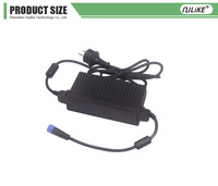 Chargeur de batterie au lithium étanche IP67 200W 48V10A pour machine à laver les sols et bateau électrique