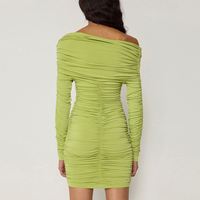 Nouvelle robe moulante plissée à épaules tombantes élégante pour soirée, mini-robe pour femme, tendance
