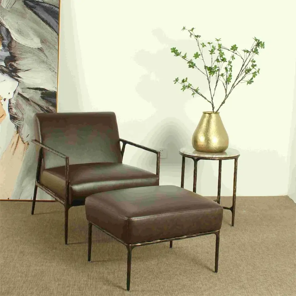 Wabi-Sabi Fauteuil Accent Metaal Synthetisch Leer Lederen Vrijetijdsdesignstoel Voor Woonkamer