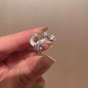 Anillo de Serpiente de Plata Pura S925, Estilo Vintage de Lujo, Chapado en Oro de 18K, Anillo Único para el Dedo Índice, para Usar en la Oficina, con Signo Zodiacal y Año de Nacimiento - Product Image 2