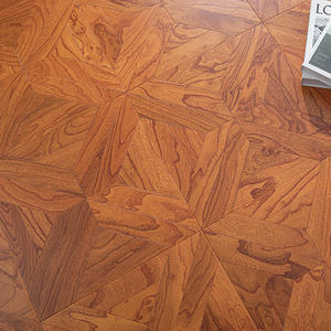 Parquet en bois dur multicouche AVANTIMORA, écologique, résistant à l'usure, antidérapant, brillant, grade AB, 20 mm, en olivier, pour hall - Product Image 1