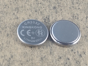 電子機器用Kingkong CE CR2032 180mAh-240mAh 3.0v <span class=keywords><strong>3V</strong></span>リチウム<span class=keywords><strong>LiMno2</strong></span>ボタン電池 - Product Image 3