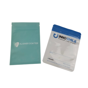 Paquetes de alineador de sellado térmico arcoíris, logotipo personalizado, accesorios dentales, alineadores transparentes para dientes, embalaje de un lado transparente - Product Image 1