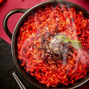 <span class=keywords><strong>Ramen</strong></span> Buldak Carbonara Halal al por Mayor, Fideos Instantáneos Coreanos Cremosos y Picantes con Sabor a Pollo Picante, Compra al por Mayor - Product Image 2