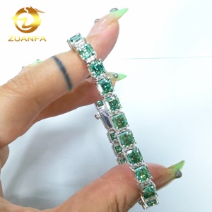 Splendida Selezione <span class=keywords><strong>di</strong></span> Gioielli in Moissanite Blu-Verde, Collana Tennis con Smeraldo 6*8mm, Catena in Moissanite con Taglio <span class=keywords><strong>Fantasia</strong></span> Asscher - Product Image 3
