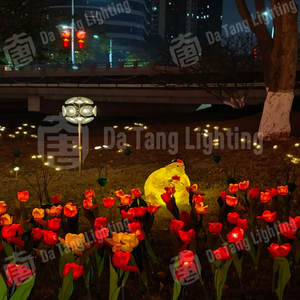 Lampes LED décoratives en forme de tulipe avec indice de protection IP65 pour une utilisation intérieure/extérieure, ajoutant un charme vibrant aux jardins, allées et coins de parcs - Product Image 2