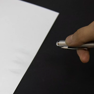 रचनात्मक uv बॉल पेन ने गुप्त संदेश गेम और विशेष अवसरों के लिए पेन टॉप अदृश्य जादू की स्याही पेन पर उव प्रकाश का नेतृत्व किया - Product Image 4