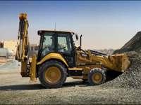 Chargeuse-pelleteuse robuste 426F avec moteur puissant et profondeur de creusement élevée pour les projets de construction et utilitaires