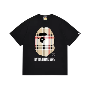 T-shirt da uomo di alta qualità 1:1 con stampa lettering, modello 2025, di design alla moda, con stampa Bapees, di tendenza - Product Image 2